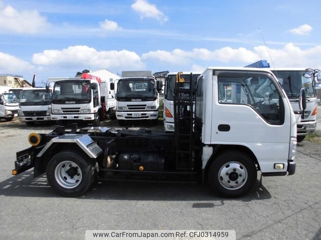 isuzu elf-truck 2012 GOO_NET_EXCHANGE_0404170A30241009W001 image 2