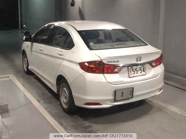 honda grace 2016 CFJ1773316 image 2
