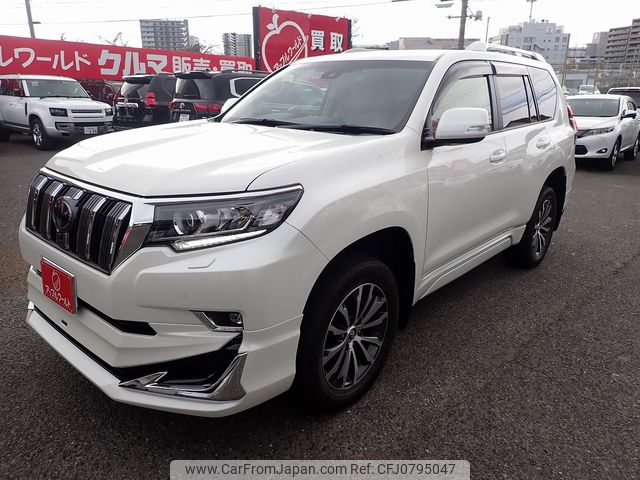 toyota land-cruiser-prado 2021 25011505 image 1