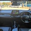 toyota c-hr 2017 quick_quick_ZYX10_ZYX10-2071163 image 11