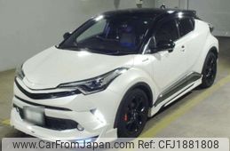 toyota c-hr 2017 CFJ1881808