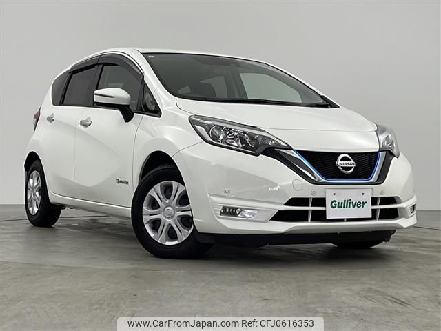 nissan note 2018 -NISSAN--Note DAA-HE12--HE12-207028---NISSAN--Note DAA-HE12--HE12-207028- image 1