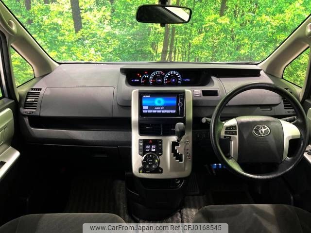 toyota noah 2013 -TOYOTA--Noah DBA-ZRR70G--ZRR70-0587623---TOYOTA--Noah DBA-ZRR70G--ZRR70-0587623- image 2