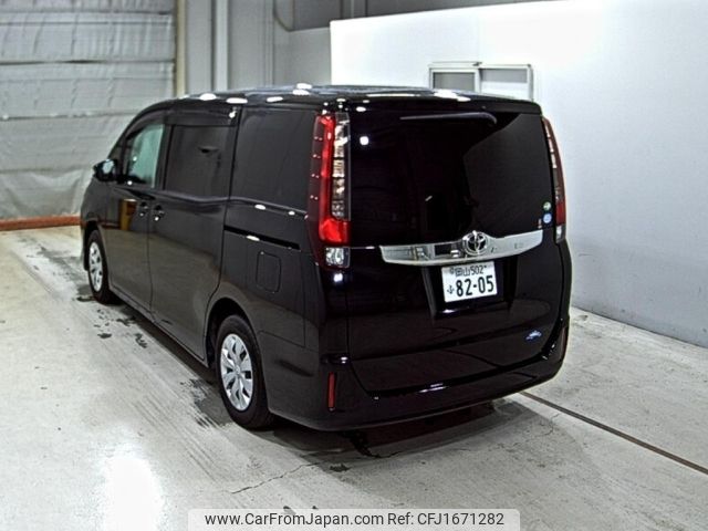 toyota noah 2016 CFJ1671282 image 2