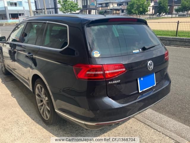 volkswagen passat-variant 2018 -VOLKSWAGEN--VW Passat Variant LDA-3CDFC--WVWZZZ3CZJE114197---VOLKSWAGEN--VW Passat Variant LDA-3CDFC--WVWZZZ3CZJE114197- image 2