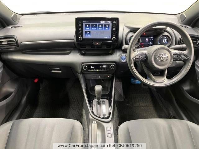 toyota yaris 2020 -TOYOTA--Yaris 6AA-MXPH10--MXPH10-2040418---TOYOTA--Yaris 6AA-MXPH10--MXPH10-2040418- image 2