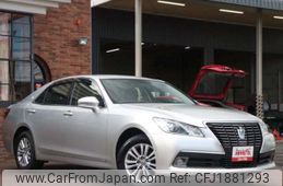 toyota crown 2014 CFJ1881293