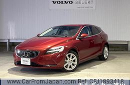 volvo v40 2017 CFJ1893418