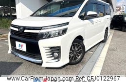 toyota voxy 2014 -TOYOTA--Voxy DBA-ZRR80W--ZRR80-0008230---TOYOTA--Voxy DBA-ZRR80W--ZRR80-0008230-