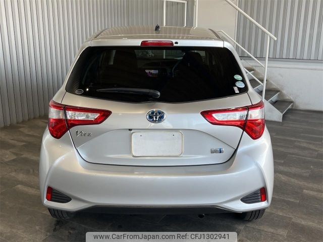 toyota vitz 2017 -TOYOTA--Vitz NHP130--NHP130-2013519---TOYOTA--Vitz NHP130--NHP130-2013519- image 2