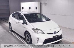 toyota prius 2014 -TOYOTA--Prius ZVW30-1810498---TOYOTA--Prius ZVW30-1810498-