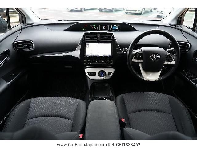 toyota prius 2016 CFJ1833462 image 2