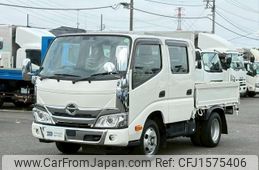 hino dutro 2023 CFJ1575406