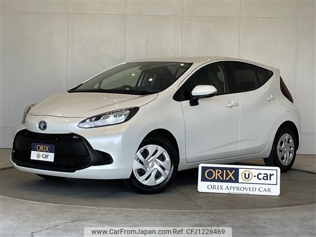 toyota aqua 2022 -TOYOTA--AQUA 6AA-MXPK11--MXPK11-2058346---TOYOTA--AQUA 6AA-MXPK11--MXPK11-2058346- image 1