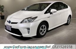 toyota prius 2015 CFJ1528958
