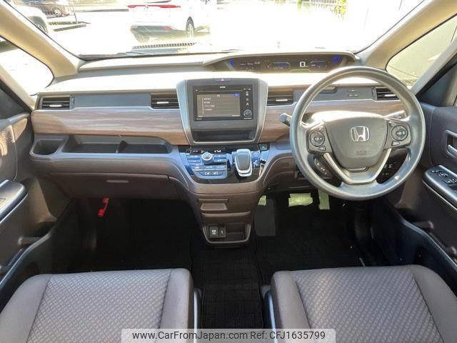 honda freed-hybrid 2022 CFJ1635799 image 2