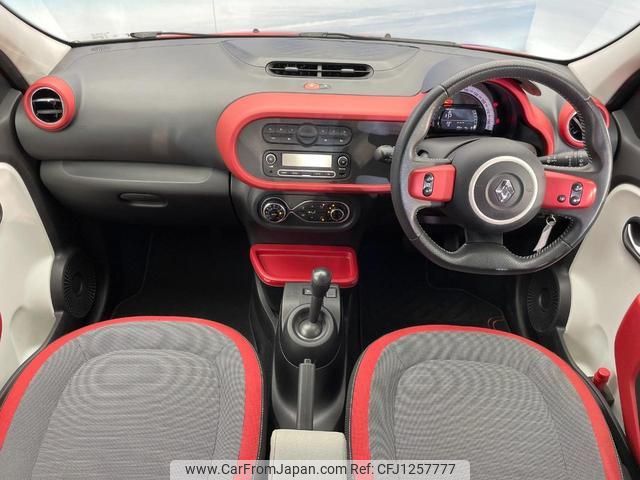 renault twingo 2017 quick_quick_AHH4B_VF1AHB22AG0749113 image 2
