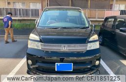 toyota voxy 2006 CFJ1851225