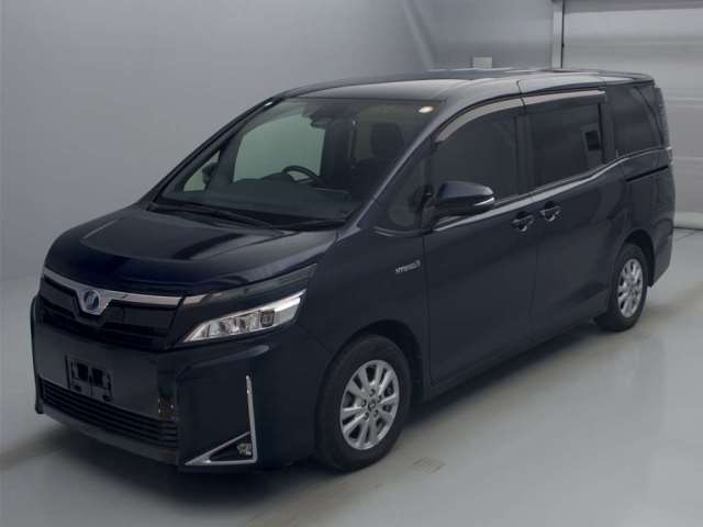 2018 Toyota Voxy DAA-ZWR80G - Car Price $13,384