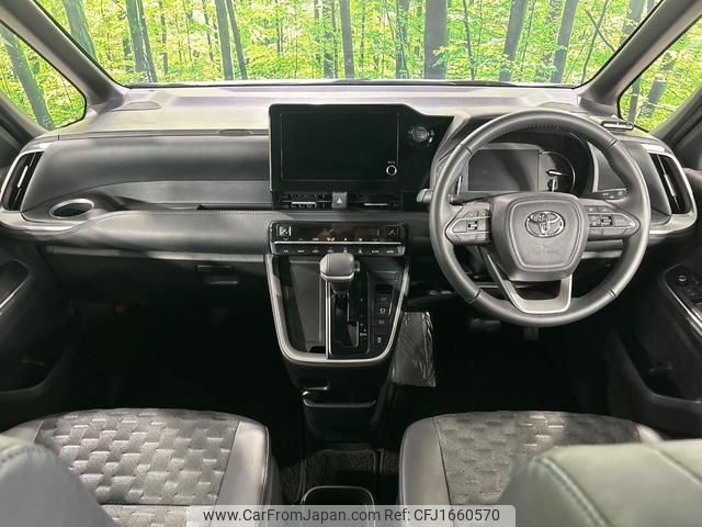 toyota voxy 2024 CFJ1660570 image 2