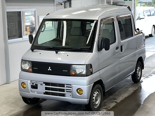 mitsubishi-minicab-van-2007-2721-car_8cf151ad-dfd8-4a6a-87ff-986af2006746