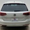 volkswagen passat-variant 2018 quick_quick_LDA-3CDFC_WVWZZZ3CZJE164606 image 13