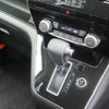 nissan serena 2022 CFJ1520736 image 9