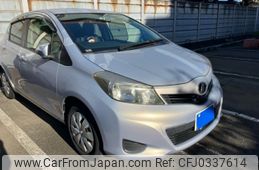 toyota vitz 2013 -TOYOTA--Vitz DBA-KSP130--KSP130-2079347---TOYOTA--Vitz DBA-KSP130--KSP130-2079347-