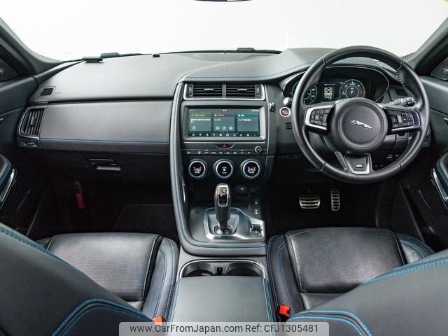 jaguar e-pace 2018 quick_quick_DF2NA_SADFA2AN1J1Z08020 image 2