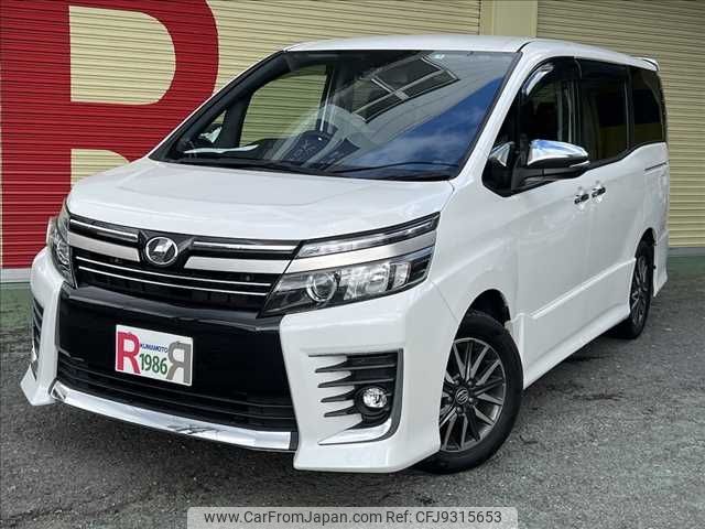 toyota voxy 2017 -TOYOTA--Voxy DBA-ZRR80W--ZRR80-0329210---TOYOTA--Voxy DBA-ZRR80W--ZRR80-0329210- image 1