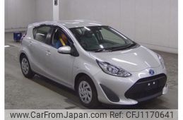 toyota aqua 2018 quick_quick_DAA-NHP10_6695376
