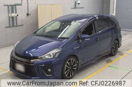 toyota prius-α 2015 -TOYOTA--Prius α DAA-ZVW41W--ZVW41W-0031760---TOYOTA--Prius α DAA-ZVW41W--ZVW41W-0031760-