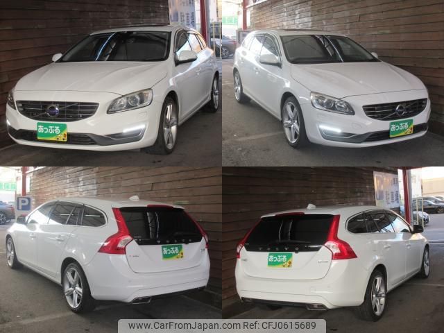 volvo v60 2018 quick_quick_LDA-FD4204T_YV1FWA8RD12392444 image 2