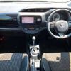 toyota vitz 2017 504928-930067 image 1