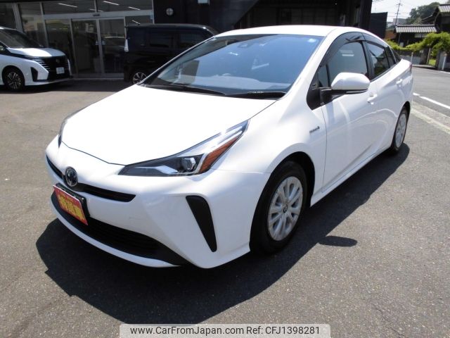 toyota prius 2019 -TOYOTA--Prius ZVW51--ZVW51-6130741---TOYOTA--Prius ZVW51--ZVW51-6130741- image 1