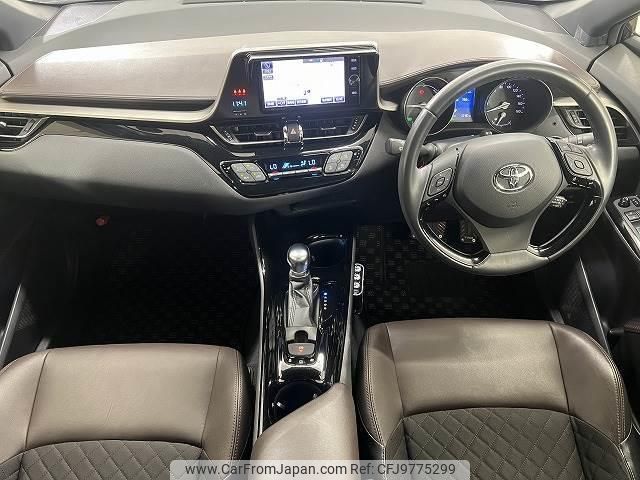 toyota c-hr 2017 quick_quick_DAA-ZYX10_ZYX10-2028450 image 2