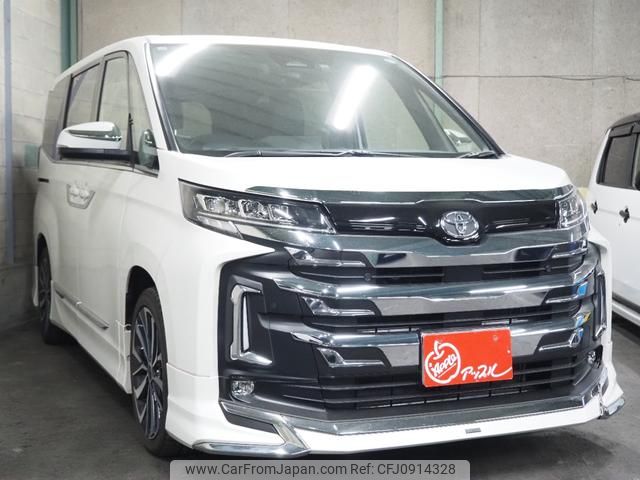 toyota noah 2023 GOO_JP_700100243030250318003 image 1