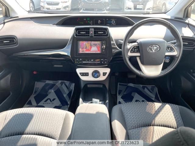 toyota prius 2017 CFJ1723623 image 2