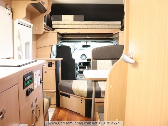 toyota camroad 2018 GOO_JP_700030304130250530002 image 2