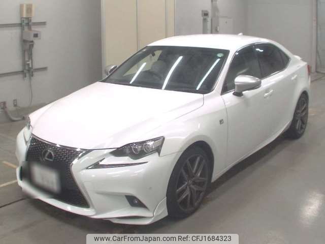 lexus is 2016 CFJ1684323 image 1