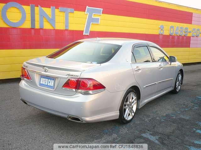 toyota crown 2011 CFJ1848836 image 2