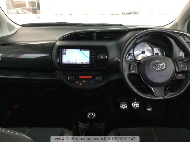 toyota vitz 2016 -TOYOTA--Vitz DBA-NCP131--NCP131-2026460---TOYOTA--Vitz DBA-NCP131--NCP131-2026460- image 2