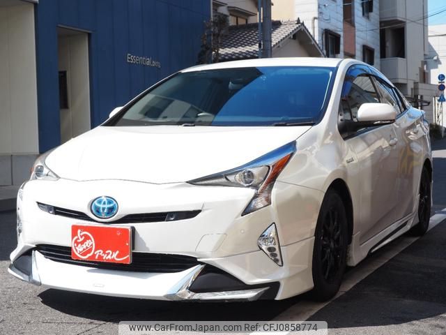 toyota prius 2017 GOO_JP_700100243030250303001 image 1