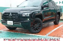 mitsubishi triton 2025 CFJ1844247