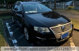 volkswagen passat-variant 2010 -VOLKSWAGEN--VW Passat Variant ABA-3CCDA--WVWZZZ3CZAE137908---VOLKSWAGEN--VW Passat Variant ABA-3CCDA--WVWZZZ3CZAE137908-