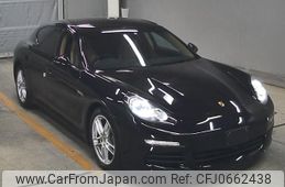 car_8d415fde-ab44-44d1-b477-