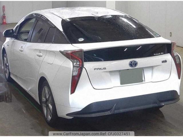 toyota prius 2016 quick_quick_DAA-ZVW50_6031245 image 2