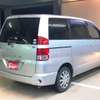 toyota noah 2005 BD30122A6692 image 4