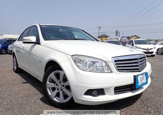 mercedes-benz c-class 2011 646828-N2025050102F-24 image 1