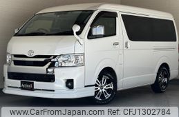 toyota hiace-wagon 2022 216